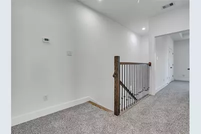 5126 Clover Street #A/B, Houston, TX 77033 - Photo 19