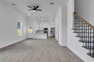 5126 Clover St, Houston, TX 77033 - Photo 5