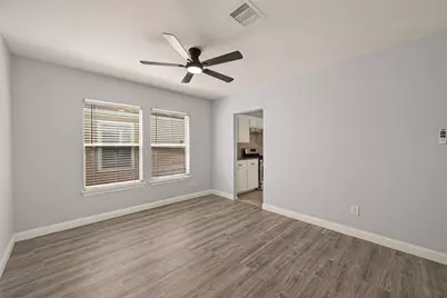 12819 Wisteria Park Drive, Houston, TX 77072 - Photo 11
