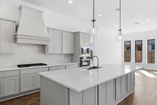 10267 Bluegill Crst Dr, Willis, TX 77318 - Photo 5