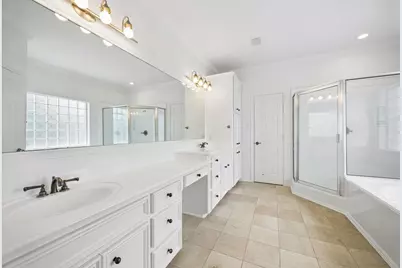 4601 Mimosa Drive, Bellaire, TX 77401 - Photo 27