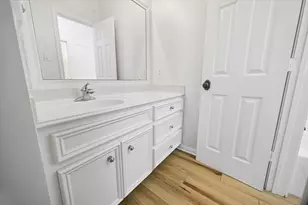 4601 Mimosa Dr, Bellaire, TX 77401 - Photo 19