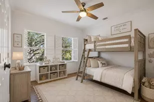 4601 Mimosa Dr, Bellaire, TX 77401 - Photo 17