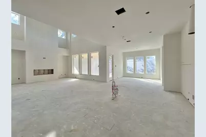 10335 Brinwood Drive, Houston, TX 77043 - Photo 5