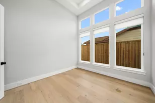 10335 Brinwood Dr, Houston, TX 77043 - Photo 21