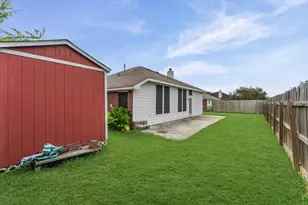 1875 Redwood Ln, Dayton, TX 77535 - Photo 21