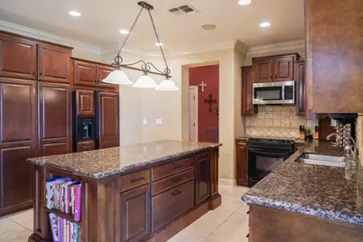 2915 Willow Creek Drive, El Campo, TX 77437 - Photo 13