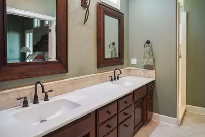 2915 Willow Creek Drive, El Campo, TX 77437 - Photo 15