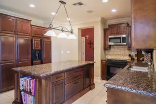 2915 Willow Creek Dr, El Campo, TX 77437 - Photo 13