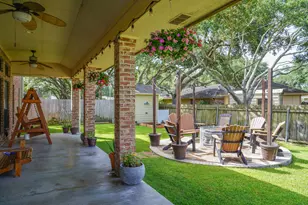 2915 Willow Creek Dr, El Campo, TX 77437 - Photo 23