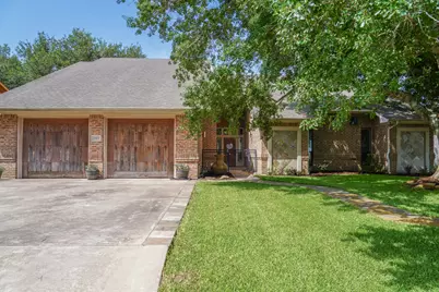 2915 Willow Creek Drive, El Campo, TX 77437 - Photo 23