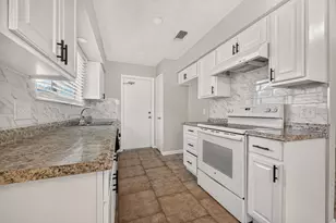 7530 Gulfbriar Pl, Houston, TX 77489 - Photo 5