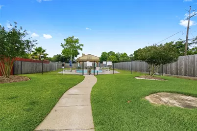 2824 Seaside Drive, Seabrook, TX 77586 - Photo 27