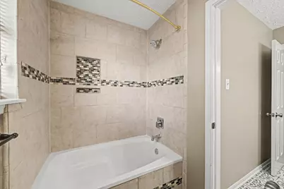 930 Bent Creek Court, Richmond, TX 77406 - Photo 21