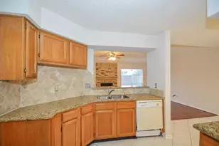 3015 Sam Houston Dr, Sugar Land, TX 77479 - Photo 13