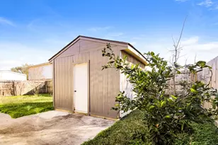 4342 Lakewood Dr, Pasadena, TX 77504 - Photo 15