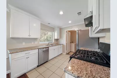 1115 W 31st Street, Houston, TX 77018 - Photo 7