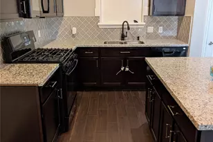 810 Paul Quinn St, Houston, TX 77091 - Photo 9