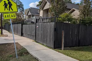 810 Paul Quinn St, Houston, TX 77091 - Photo 27