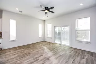 6828 Liverpool, Houston, TX 77021 - Photo 9