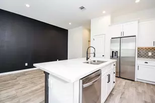 6828 Liverpool, Houston, TX 77021 - Photo 13