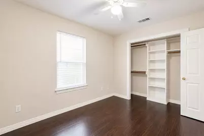 6131 Andwood Street, Houston, TX 77087 - Photo 9