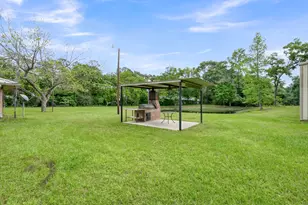 16722 Bryants Cir, Conroe, TX 77306 - Photo 33