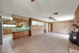 16722 Bryants Cir, Conroe, TX 77306 - Photo 13