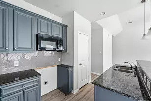 1204 Parkhurst Ave, Cleveland, TX 77327 - Photo 13