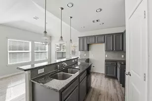 1204 Parkhurst Ave, Cleveland, TX 77327 - Photo 11