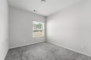 1204 Parkhurst Ave, Cleveland, TX 77327 - Photo 21