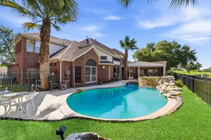 11823 Canyon Mills Dr, Houston, TX 77095 - Photo 1