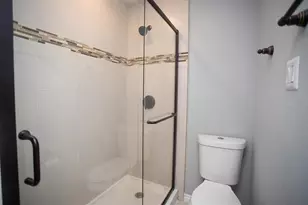 5821 Sunforest Dr, Houston, TX 77092 - Photo 17
