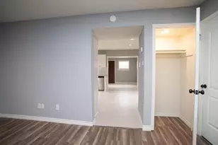 5821 Sunforest Dr, Houston, TX 77092 - Photo 11