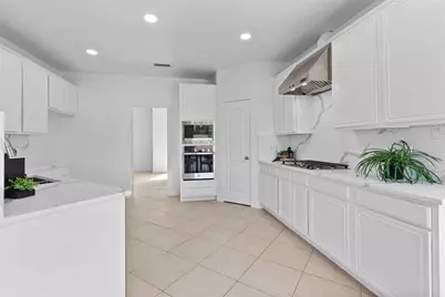 10039 Briarpark Trail Lane, Houston, TX 77064 - Photo 5