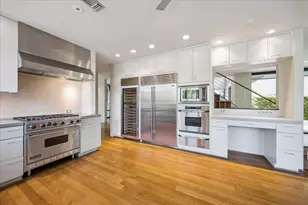 3635 Overbrook Ln, Houston, TX 77027 - Photo 5