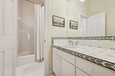 5515 Sauve Lane, Houston, TX 77056 - Photo 33