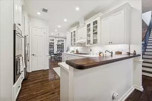 5515 Sauve Ln, Houston, TX 77056 - Photo 17