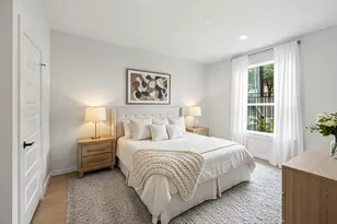 525 Hillwood Hts Dr, Houston, TX 77091 - Photo 9