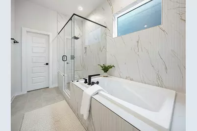 525 Hillwood Heights Drive, Houston, TX 77091 - Photo 27