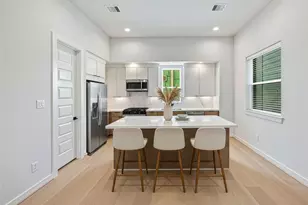 525 Hillwood Hts Dr, Houston, TX 77091 - Photo 13