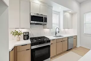 525 Hillwood Hts Dr, Houston, TX 77091 - Photo 3