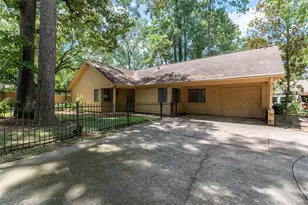 1906 Woodhue Dr, Houston, TX 77386 - Photo 29