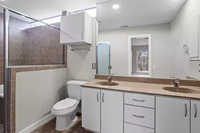 6933 Yellowstone Way Drive, Houston, TX 77054 - Photo 15