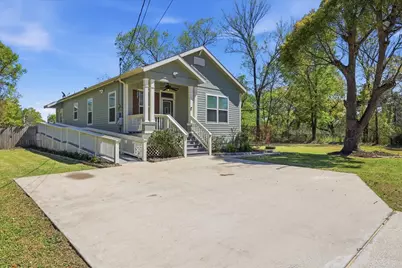 1110 N 5th Street, Orange, TX 77630 - Photo 1