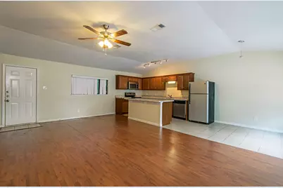 5031 Pine Ave Avenue #C1, Pasadena, TX 77503 - Photo 3