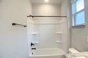 8656 Hollyoaks Creek Ln, Houston, TX 77063 - Photo 21