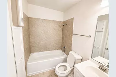 8714 Victorian Village Drive #8, Houston, TX 77071 - Photo 9