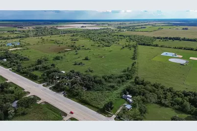 17636 Highway 36, Guy, TX 77444 - Photo 15