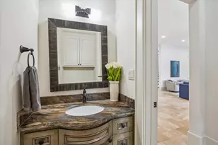 1249 Gardenia Dr, Houston, TX 77018 - Photo 17